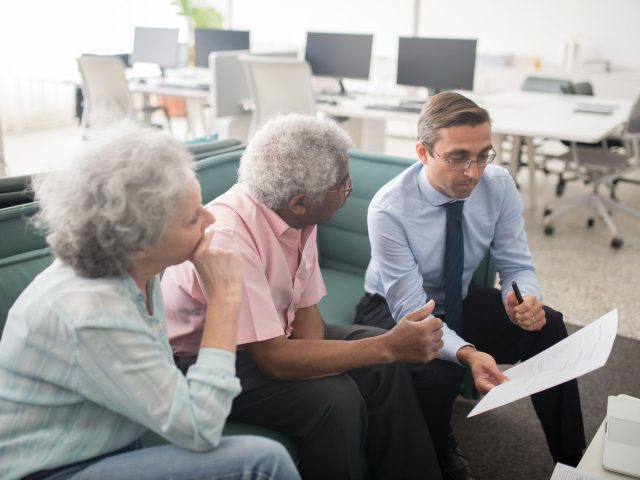 Assurance retraite : pourquoi les moins de 59 ans sont exclus de la correction de carrière