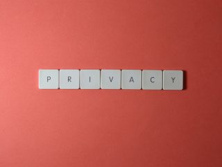 Sites d&rsquo;effacement de données : promesses ou pièges pour vos infos ?